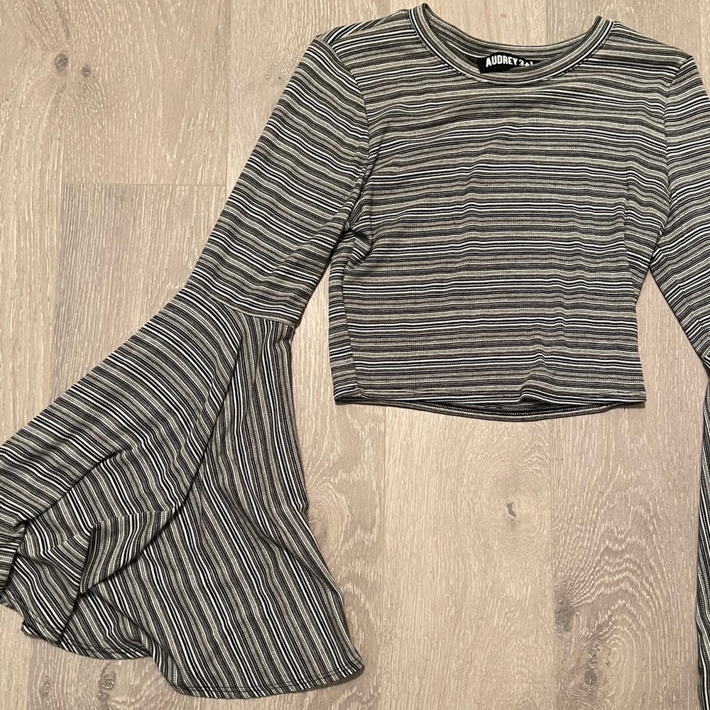 Striped bell sleeve cropped top